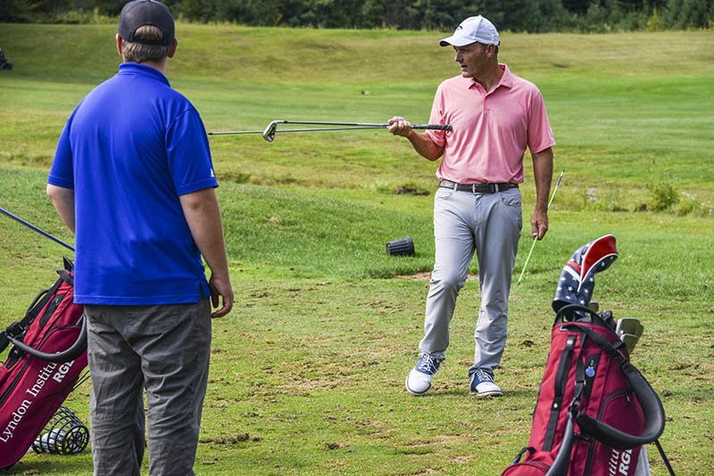 LI Alum and PGA Golf Pro, Jason Prendergast teaching LI golf athletes. 